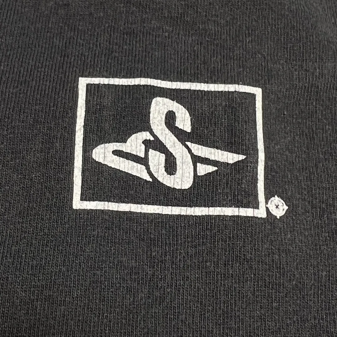 SAINT Mxxxxxx SM6 TEE/BLK latest model SM6 basic LOGO printed TEE, washed black S-XL, garment dyeing, heavy washing to make old, hanging holes, highly restored original printing, correct with anti-counterfeiting angel mark